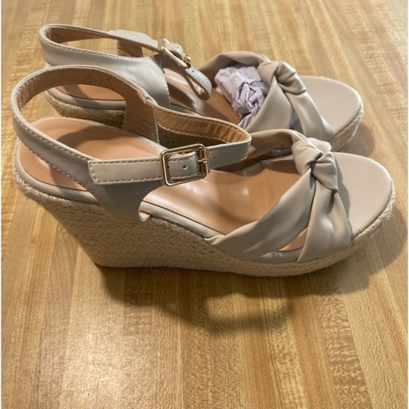 ZodyBoer Womens High Heel Espadrille Platform Wedges Sandals with Bow Tie NWOT 9 - Picture 5 of 10